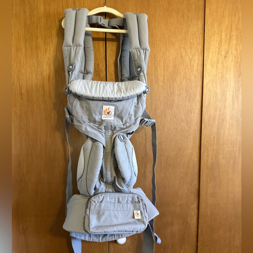 Ergobaby Omni 360 carrier
